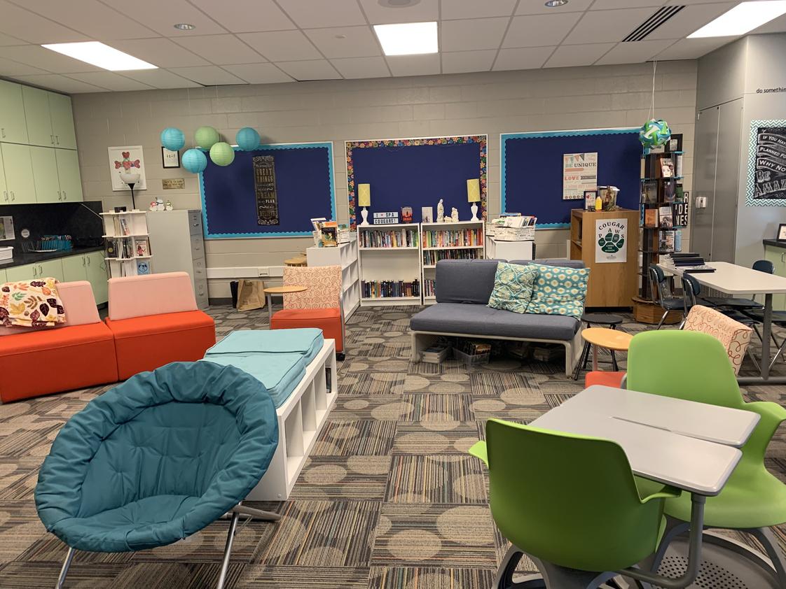 St. Paul The Apostle School Photo - Non-Covid flexible seating options